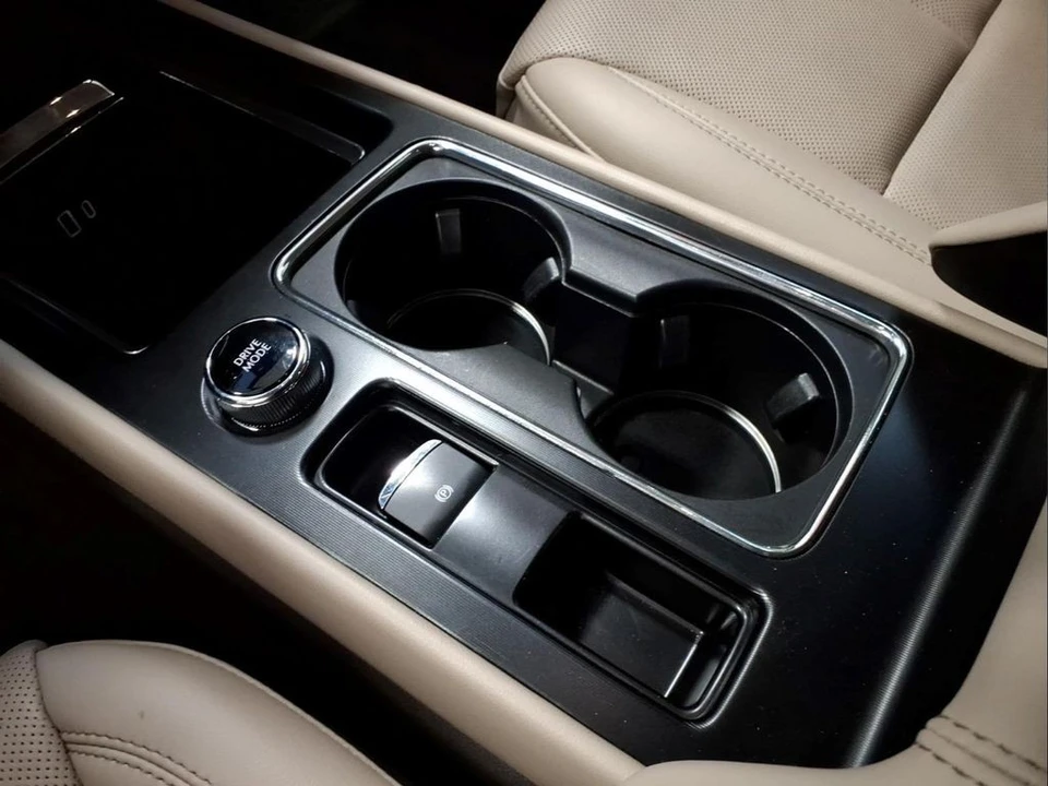 2023 Lincoln Corsair - Image 12 of 25