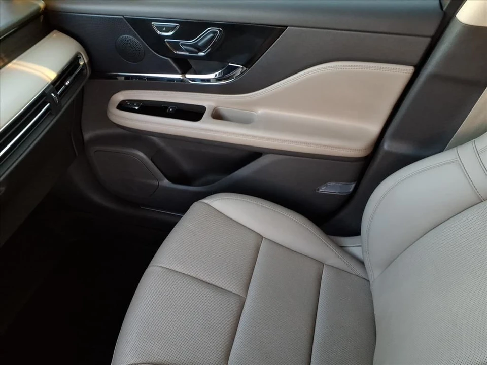 2023 Lincoln Corsair - Image 21 of 21