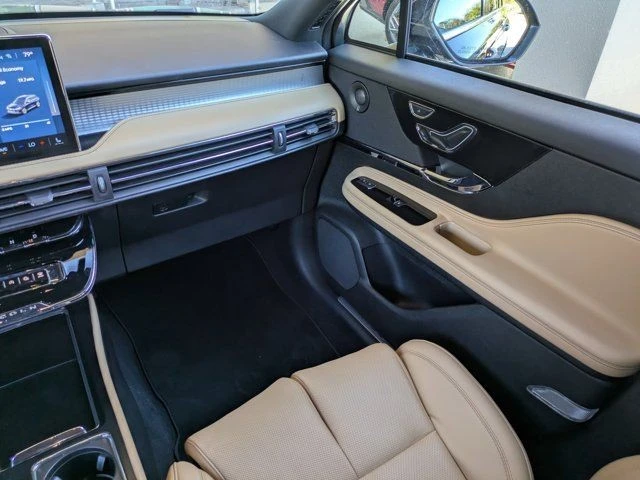 2023 Lincoln Corsair - Image 13 of 21