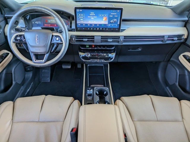 2023 Lincoln Corsair - Image 11 of 21