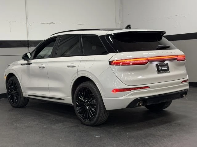2023 Lincoln Corsair - Image 10 of 12