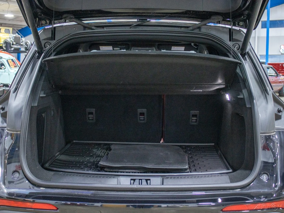 2023 Lincoln Corsair - Image 17 of 21