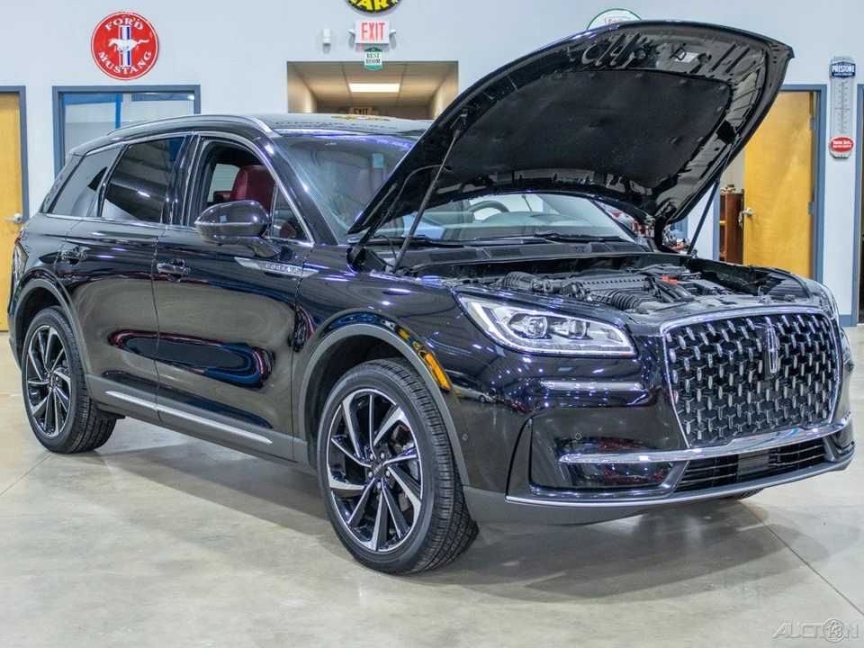 2023 Lincoln Corsair - Image 9 of 21