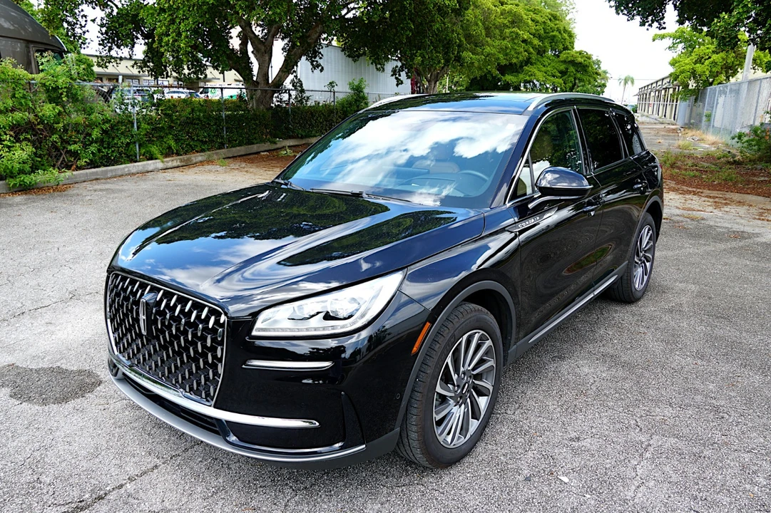 2023 Lincoln Corsair - Image 15 of 31