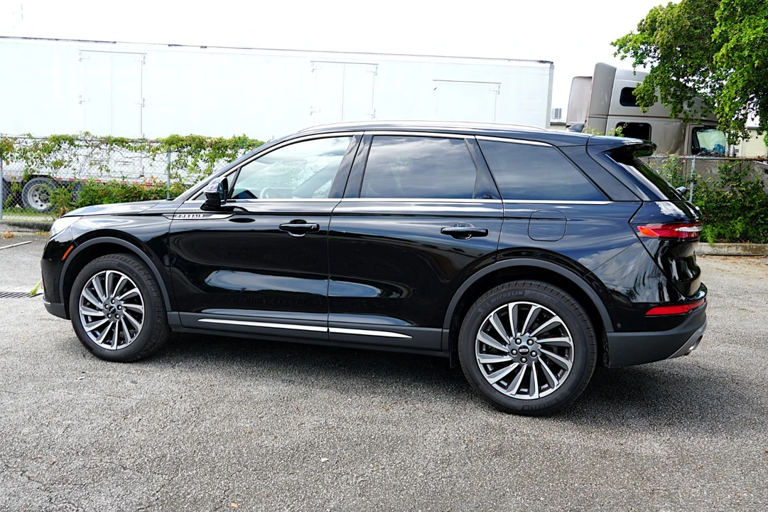 2023 Lincoln Corsair - Image 11 of 31