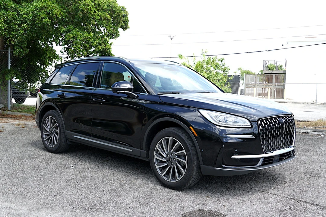 2023 Lincoln Corsair - Image 4 of 31