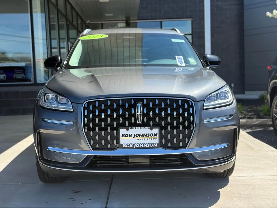 2023 Lincoln Corsair - Image 2 of 13