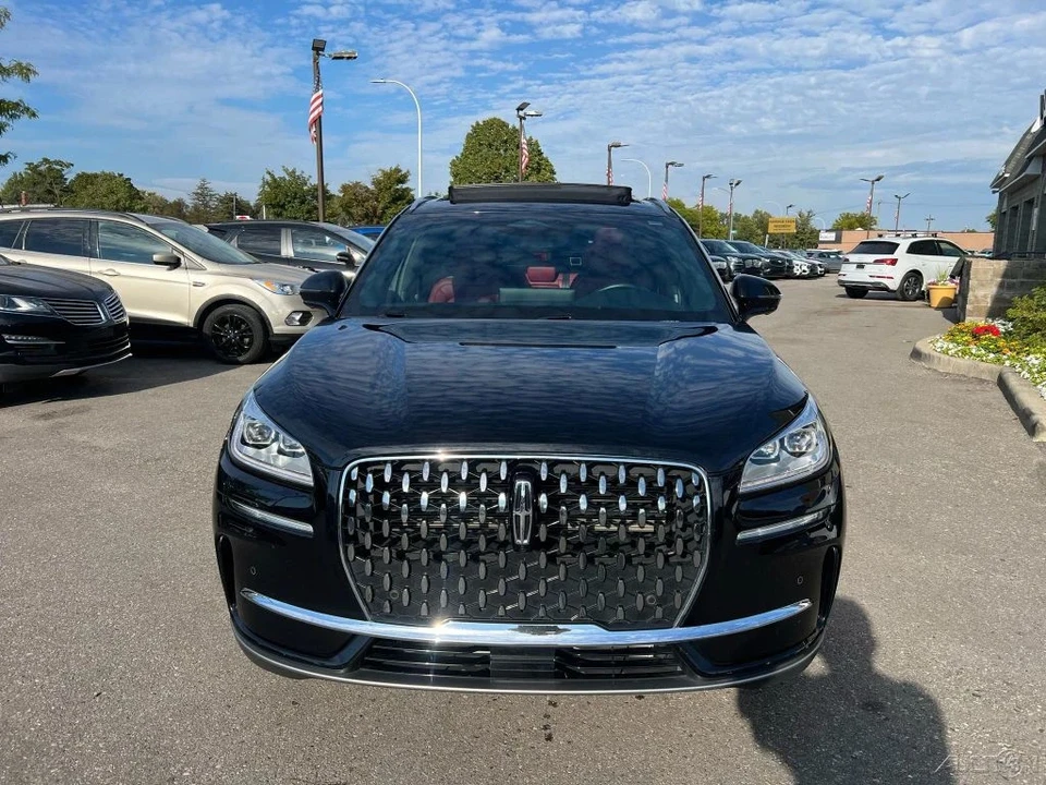 2023 Lincoln Corsair - Image 8 of 21