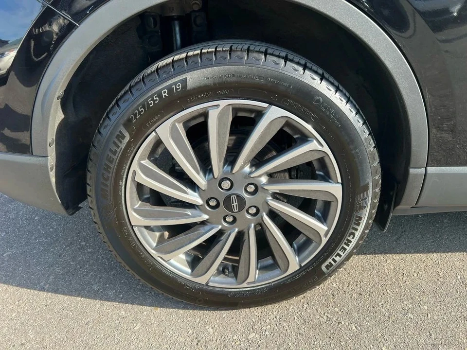 2023 Lincoln Corsair - Image 11 of 21