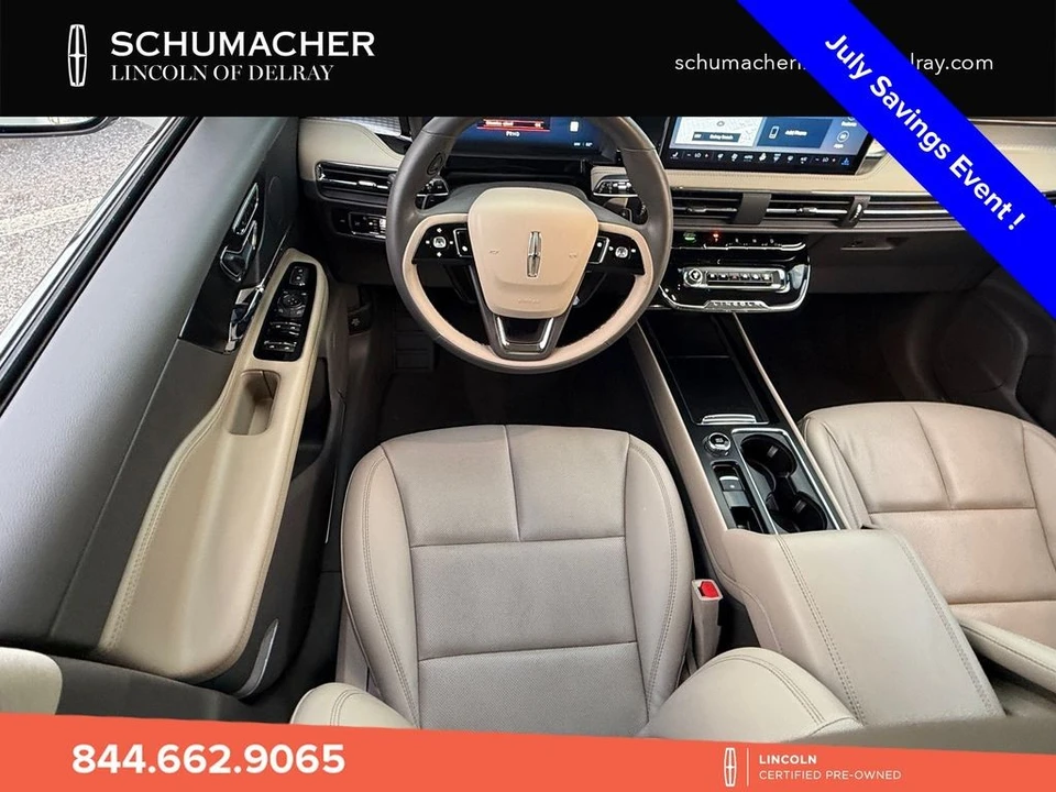 2023 Lincoln Corsair - Image 13 of 28
