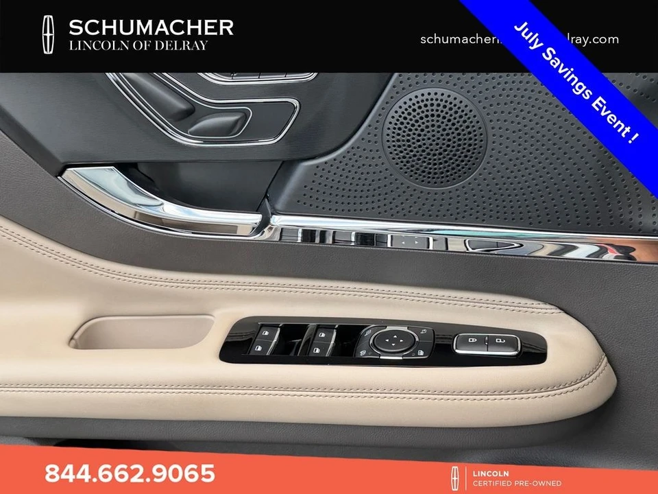 2023 Lincoln Corsair - Image 26 of 28