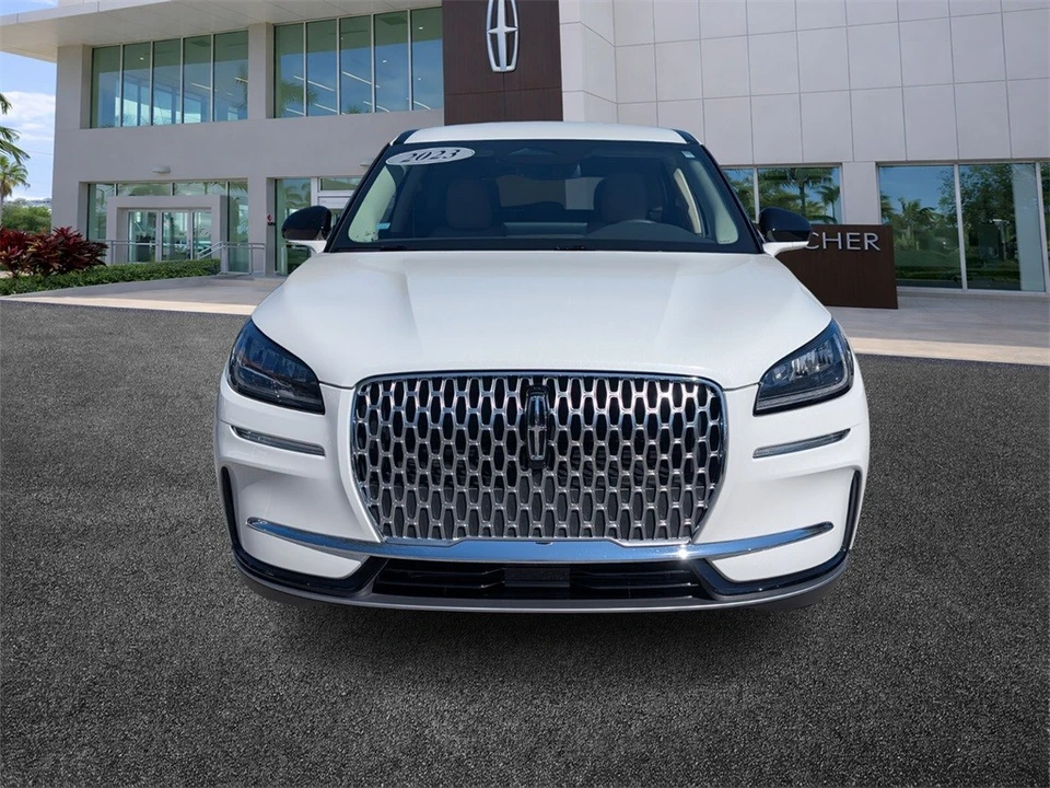 2023 Lincoln Corsair - Image 2 of 12