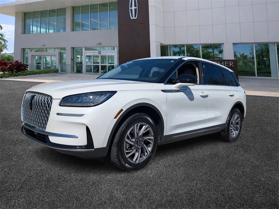 2023 Lincoln Corsair - Image 3 of 12