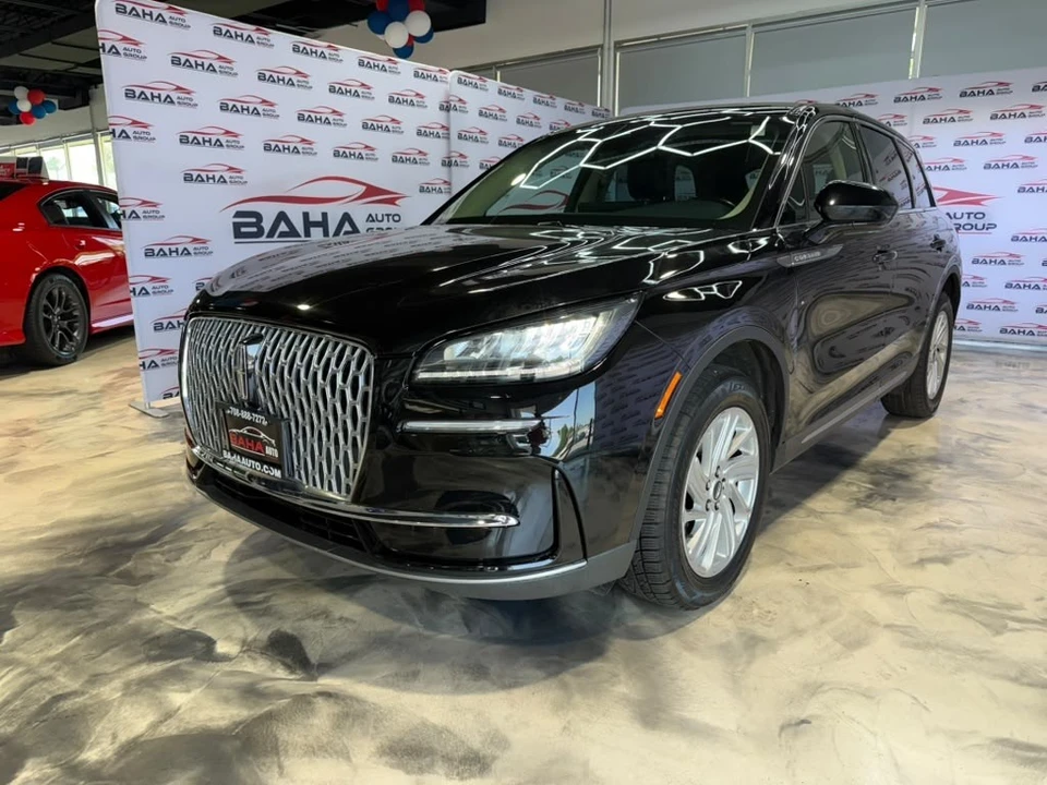 2023 Lincoln Corsair - Image 2 of 31