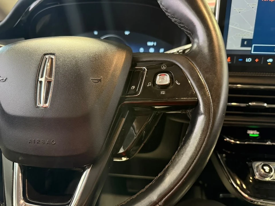 2023 Lincoln Corsair - Image 12 of 31