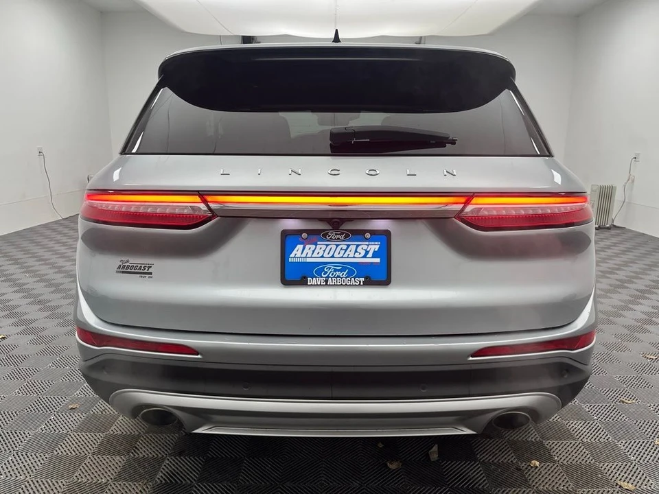 2023 Lincoln Corsair - Image 8 of 12