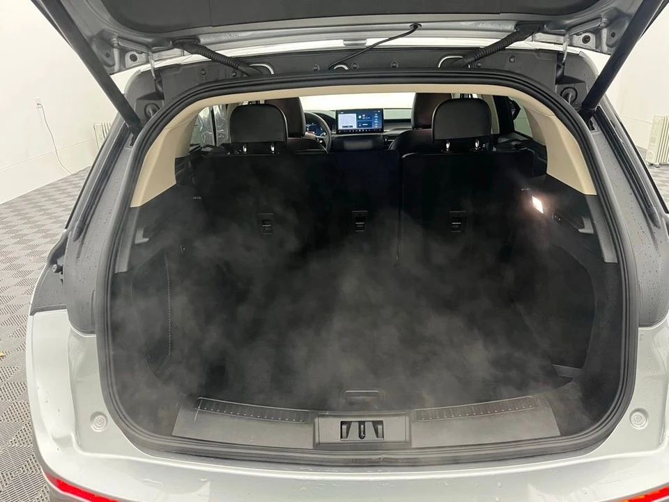 2023 Lincoln Corsair - Image 9 of 12