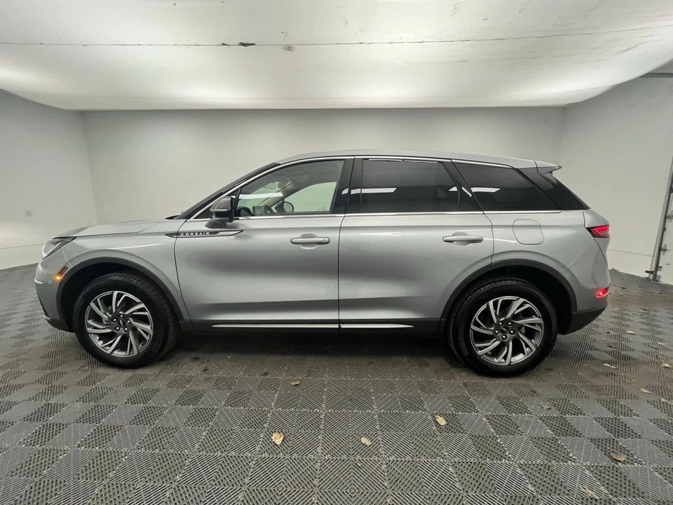 2023 Lincoln Corsair - Image 12 of 12