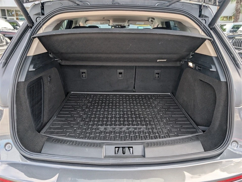 2023 Lincoln Corsair - Image 10 of 12