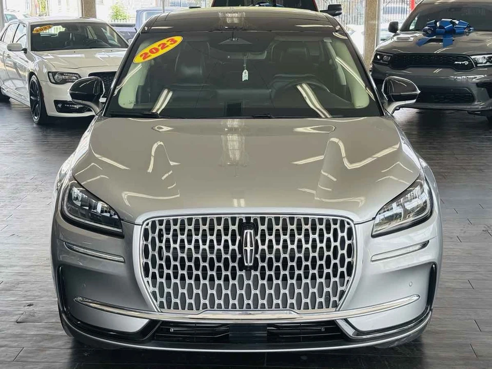 2023 Lincoln Corsair - Image 18 of 31
