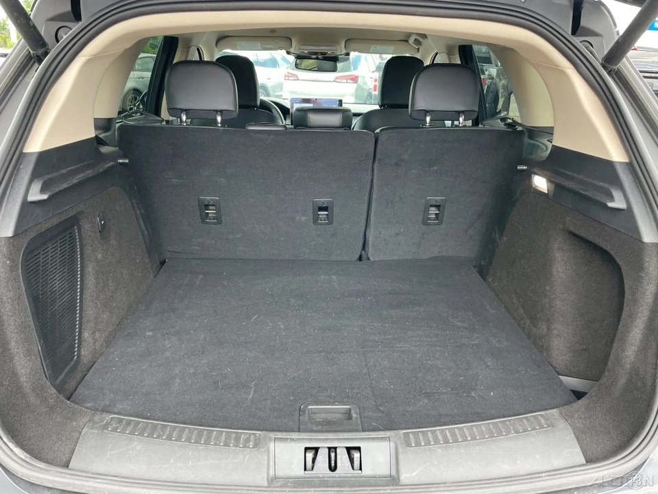 2023 Lincoln Corsair - Image 22 of 24