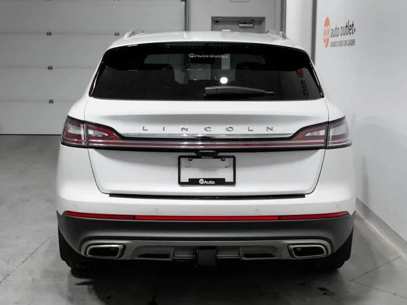 2023 Lincoln Nautilus - Image 9 of 19