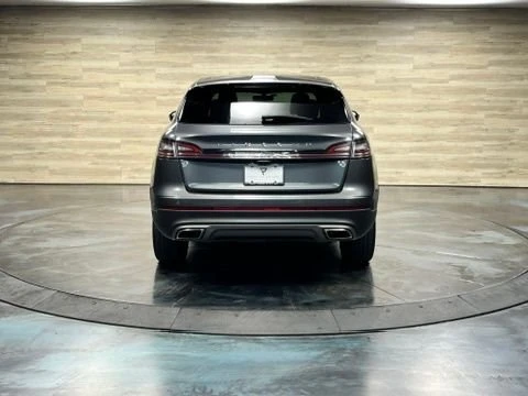 2023 Lincoln Nautilus - Image 13 of 18
