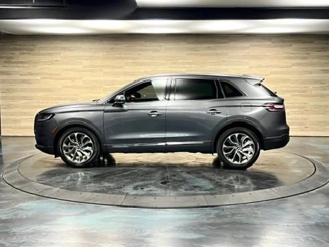 2023 Lincoln Nautilus - Image 18 of 18