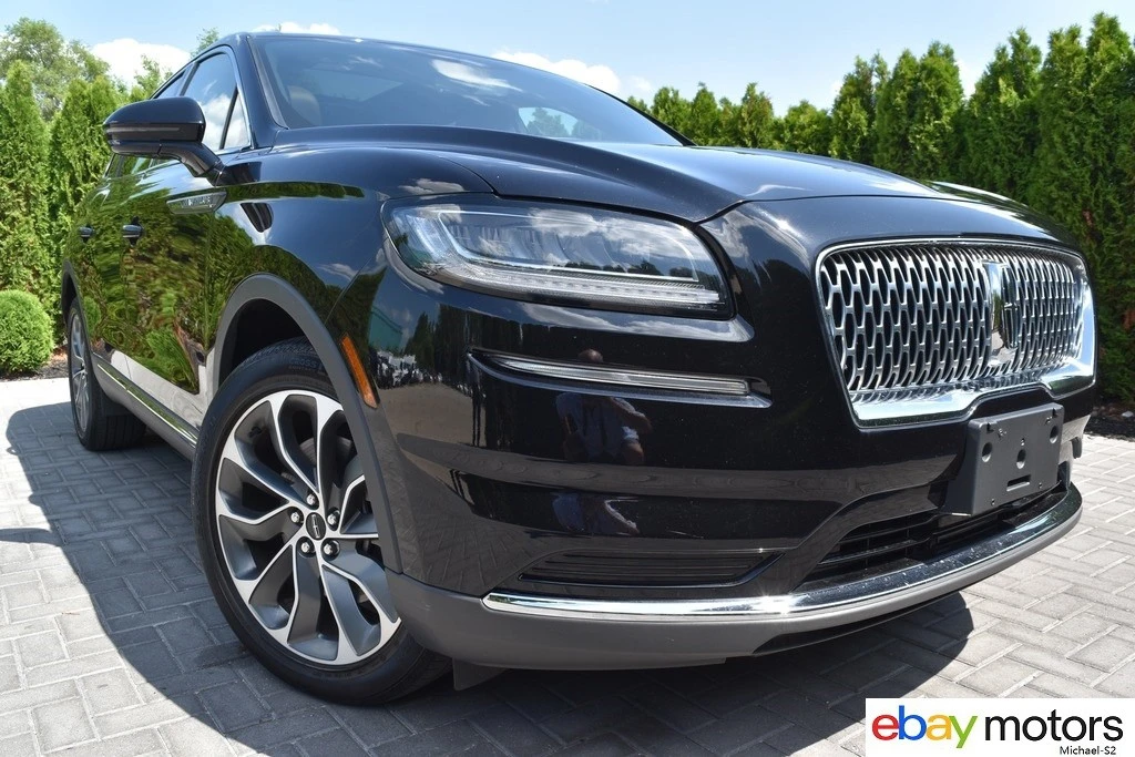 2023 Lincoln Nautilus - Image 2 of 24