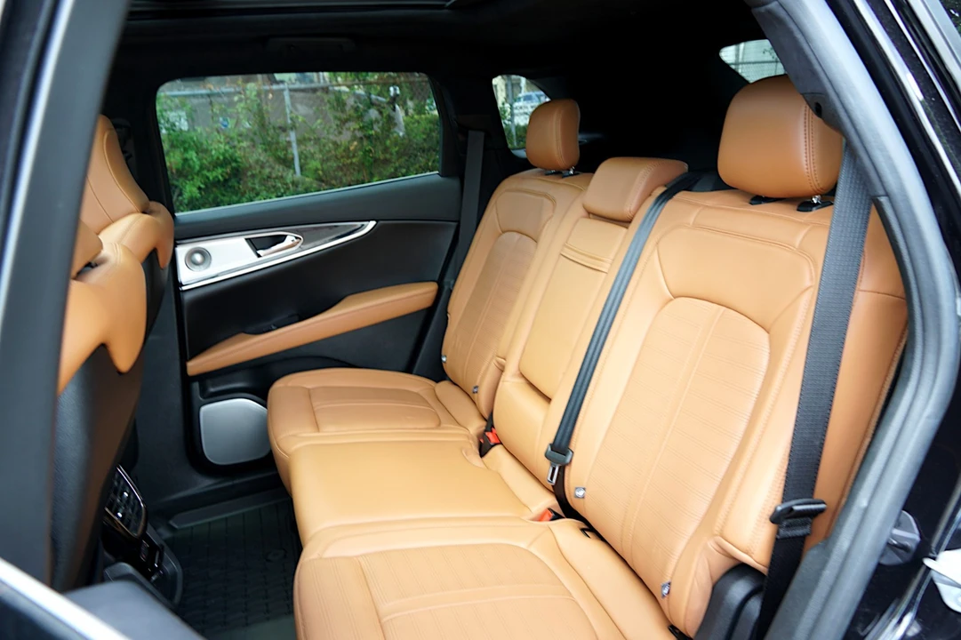 2023 Lincoln Nautilus - Image 22 of 31