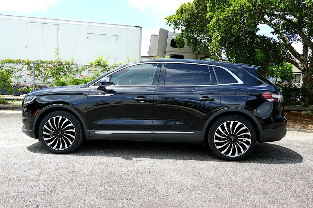 2023 Lincoln Nautilus - Image 11 of 31