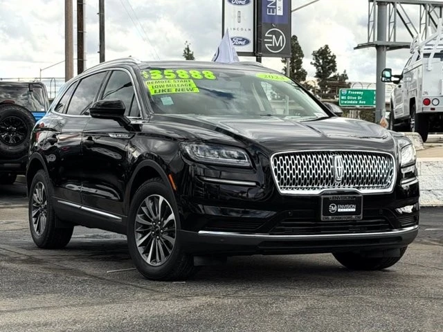 2023 Lincoln Nautilus - Image 2 of 12