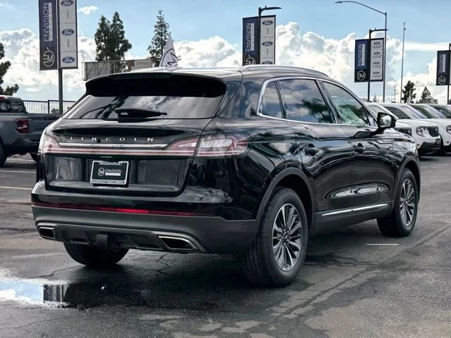 2023 Lincoln Nautilus - Image 8 of 12