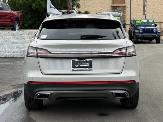 2023 Lincoln Nautilus - Image 8 of 12