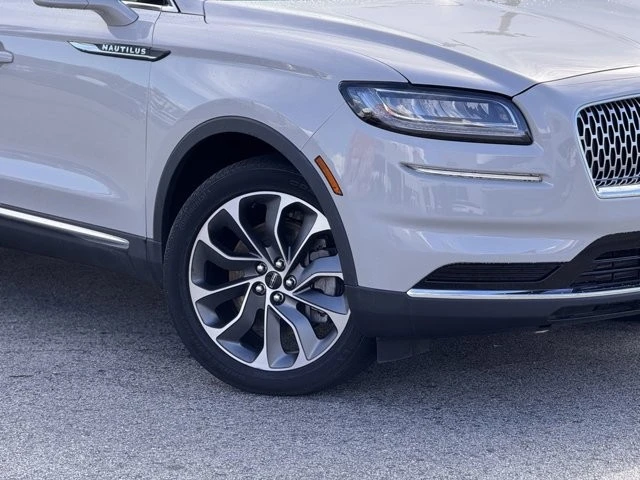 2023 Lincoln Nautilus - Image 4 of 12