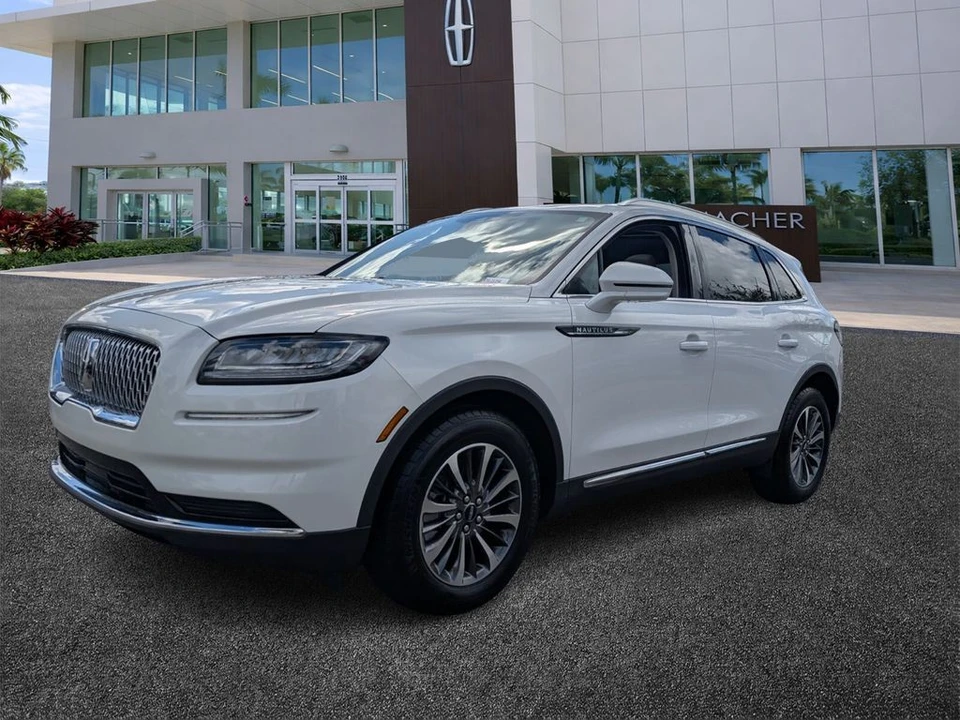 2023 Lincoln Nautilus - Image 3 of 21