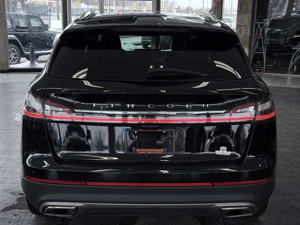 2023 Lincoln Nautilus - Image 12 of 31