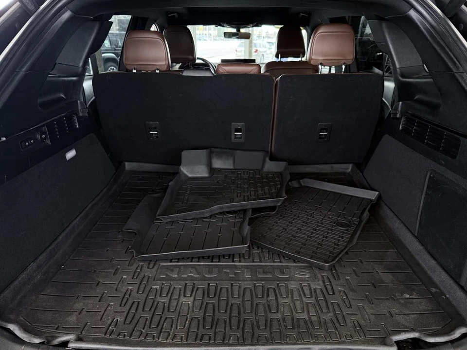 2023 Lincoln Nautilus - Image 22 of 31