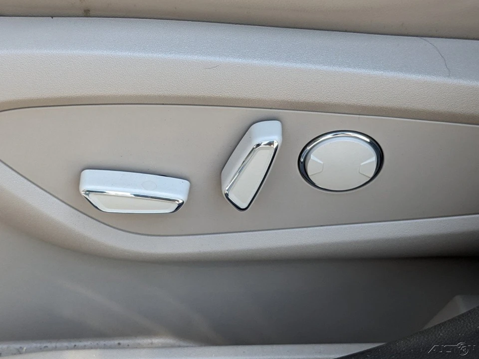2023 Lincoln Nautilus - Image 21 of 21