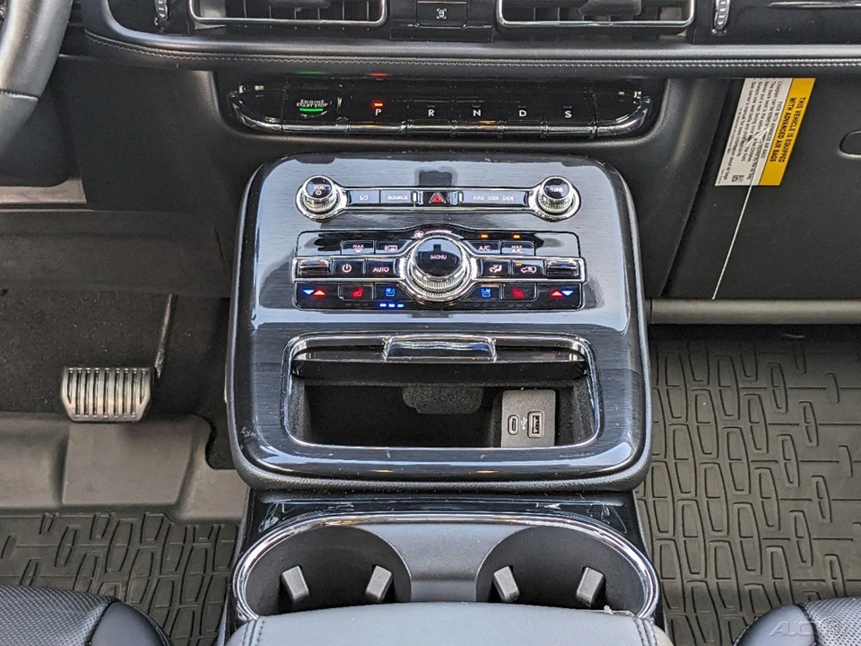 2023 Lincoln Nautilus - Image 21 of 21