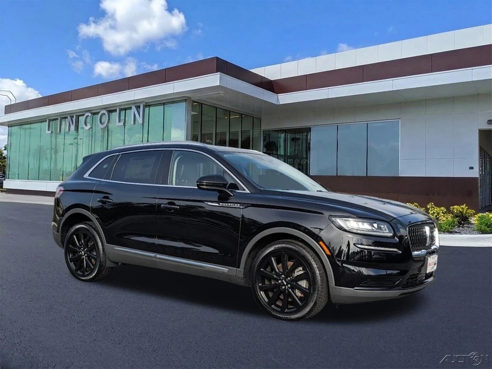 2023 Lincoln Nautilus - Image 2 of 21