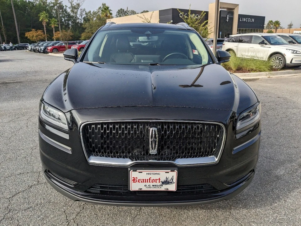 2023 Lincoln Nautilus - Image 9 of 21