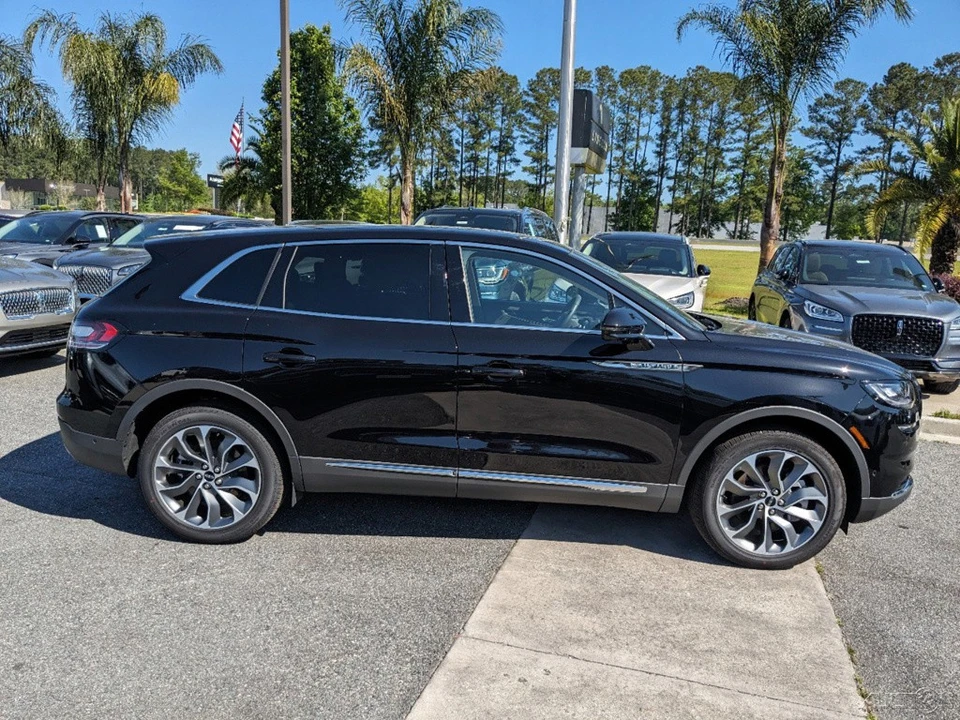 2023 Lincoln Nautilus - Image 3 of 21