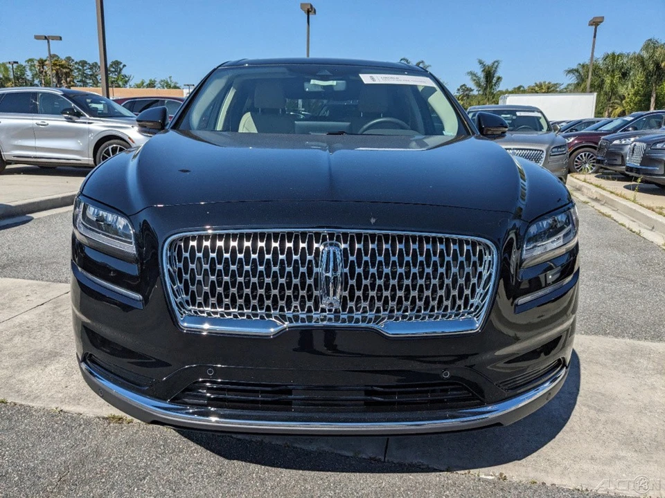 2023 Lincoln Nautilus - Image 9 of 21