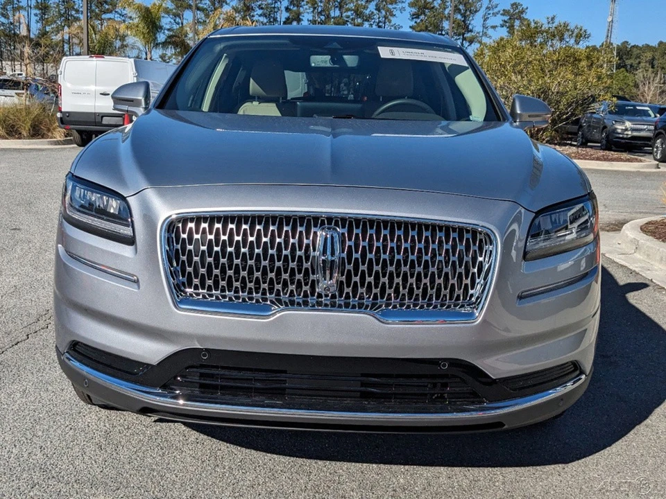 2023 Lincoln Nautilus - Image 9 of 21