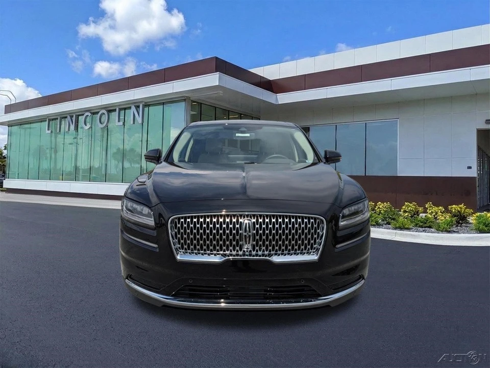 2023 Lincoln Nautilus - Image 11 of 21