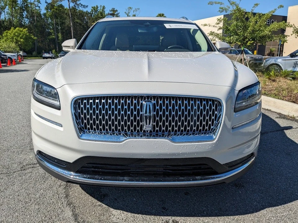 2023 Lincoln Nautilus - Image 9 of 21