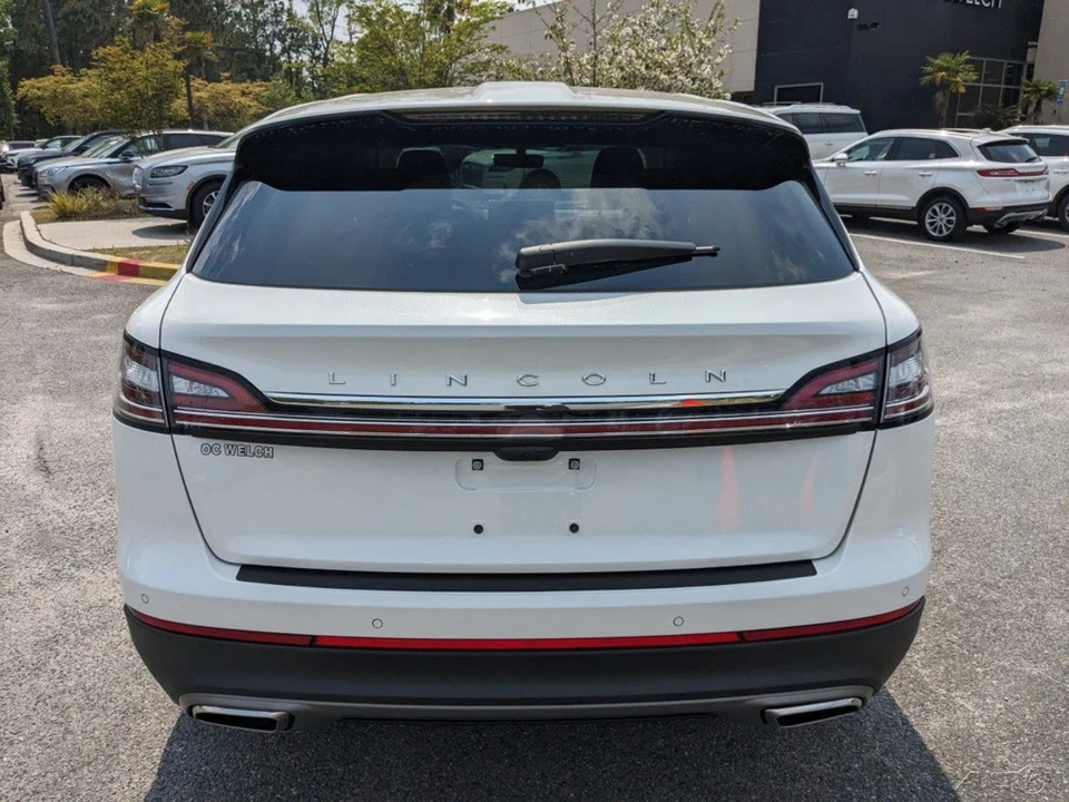 2023 Lincoln Nautilus - Image 5 of 21