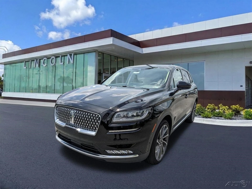 2023 Lincoln Nautilus - Image 8 of 21