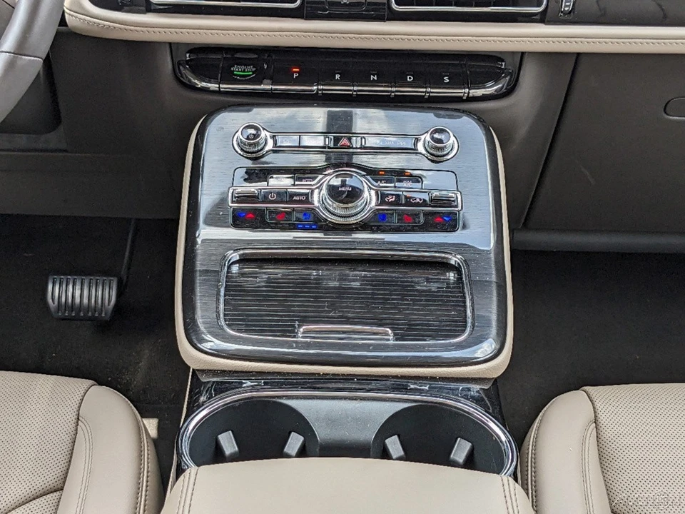 2023 Lincoln Nautilus - Image 20 of 21